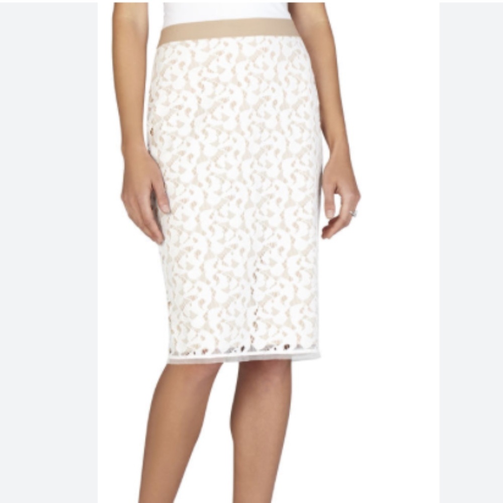 BCBG MaxAzria Bess off white lace nude lining skirt